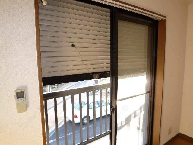 シャッター雨戸