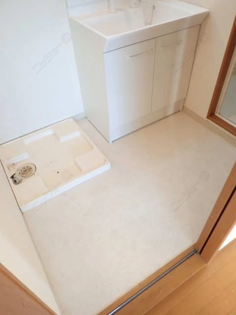 脱衣 所