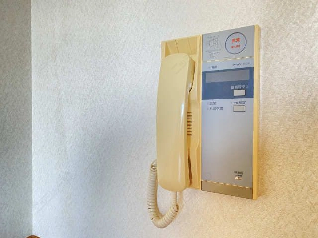 インターホン