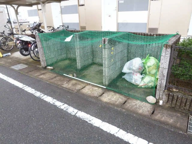 ゴミステーション