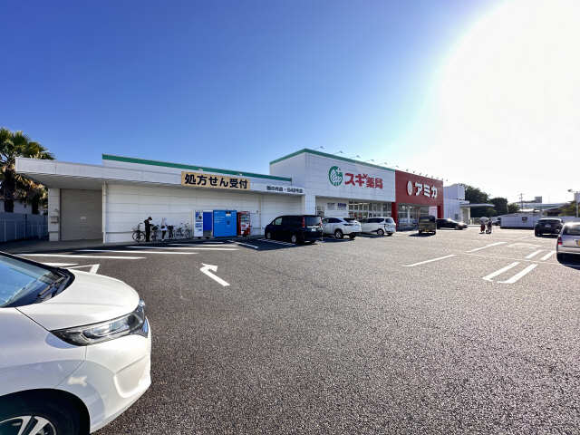 ドラッグストアー