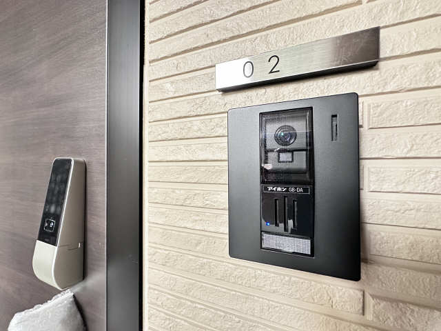 モニター付きインターホン