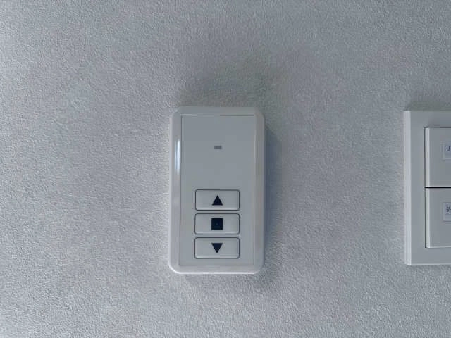 電動シャッター操作盤