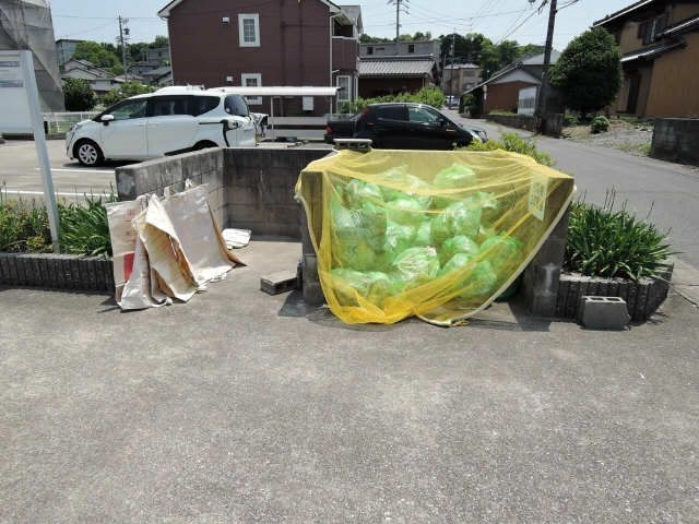 ゴミステーション