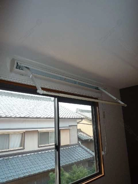 洋室①室内物干し