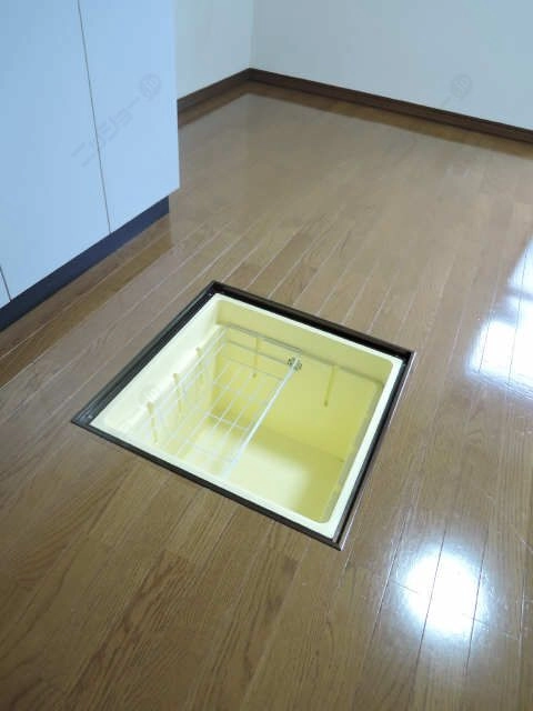 床下収納