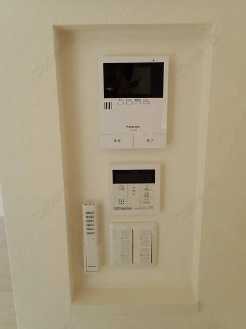 モニター付きインターホン