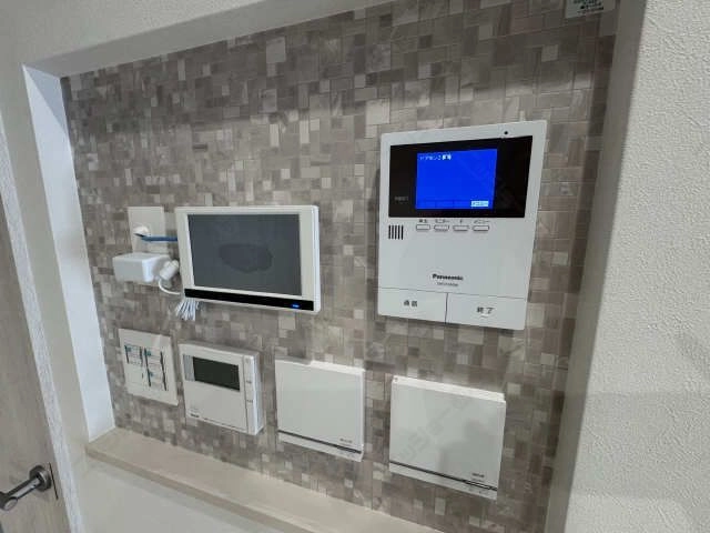 モニター付きインターホン