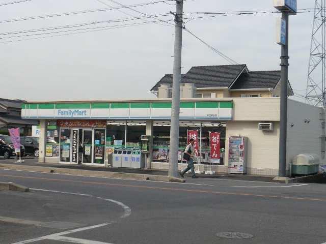 ファミリーマート
