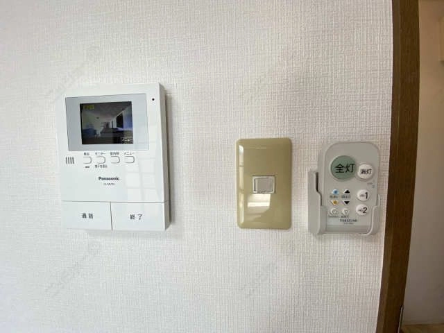 モニター付きインターホン