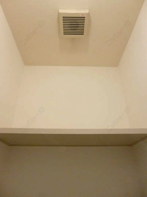トイレ収納棚