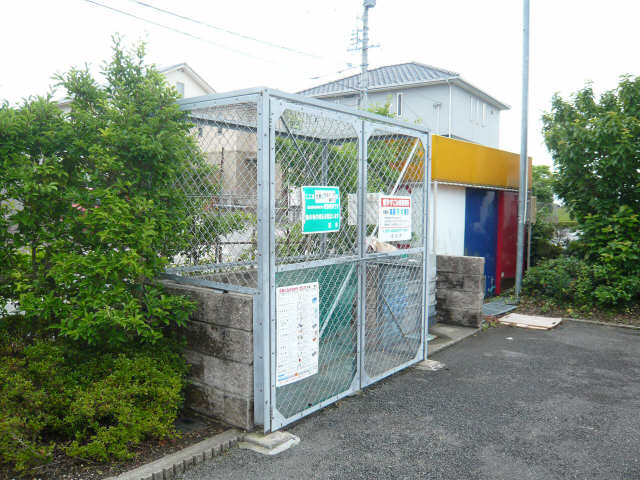 ゴミステーション