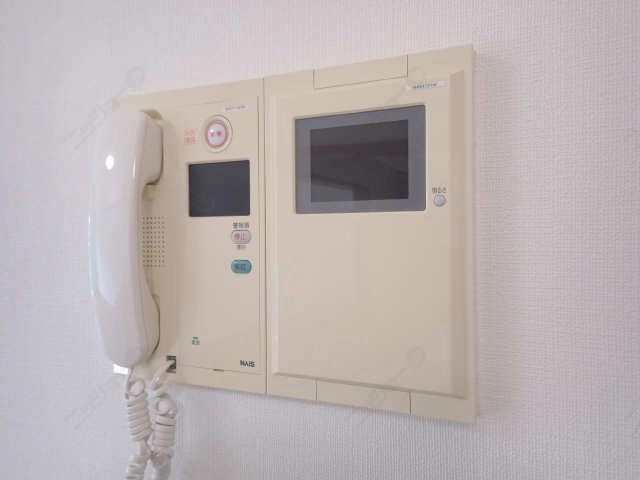 インターホン