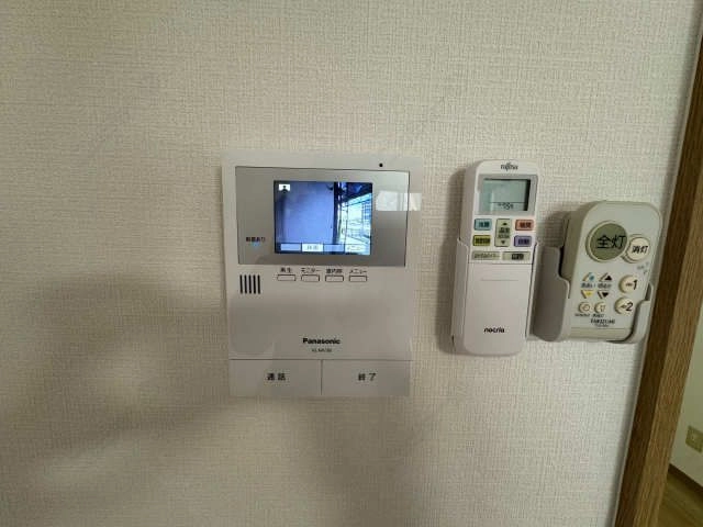 モニター付きインターホン