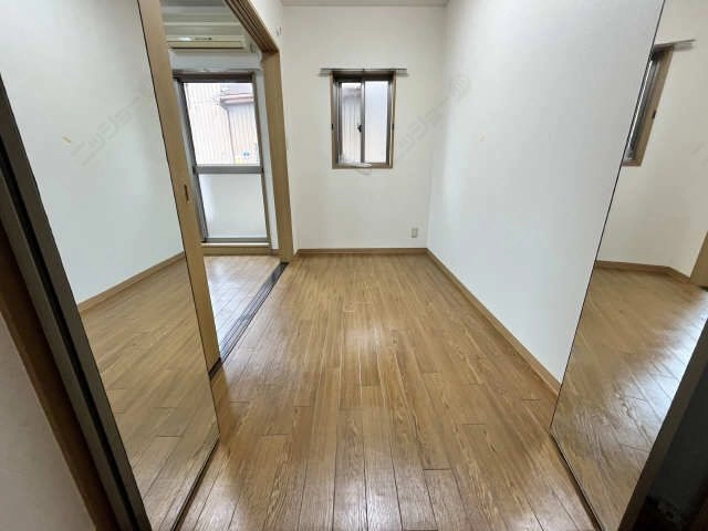 洋室