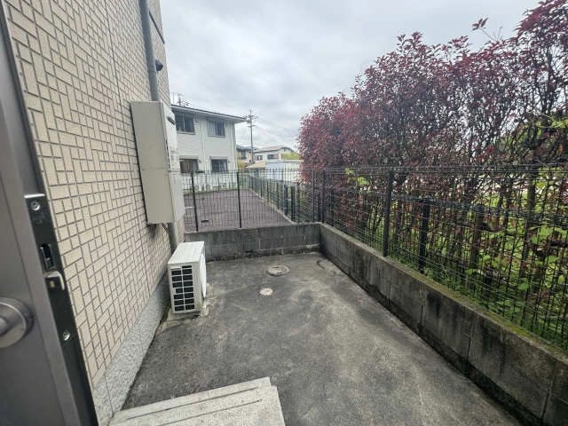 裏庭