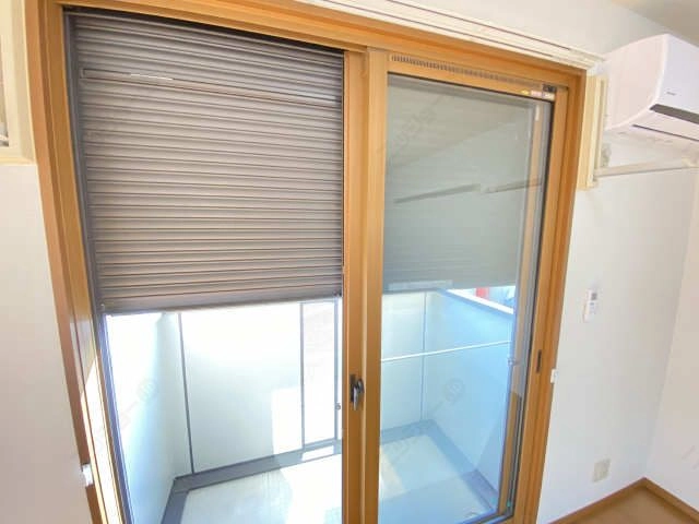 シャッター雨戸