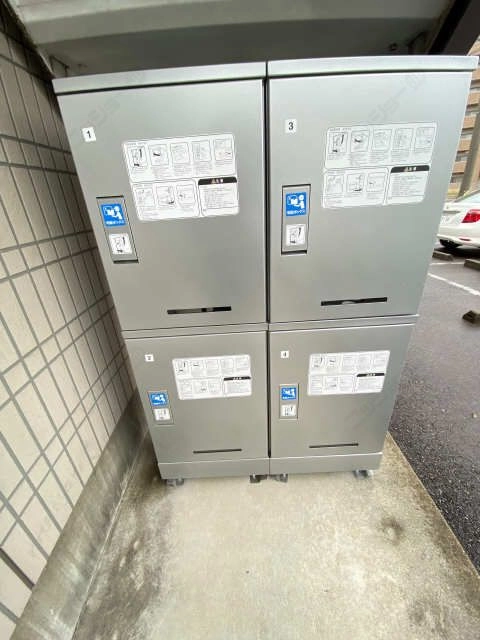 宅配ボックス