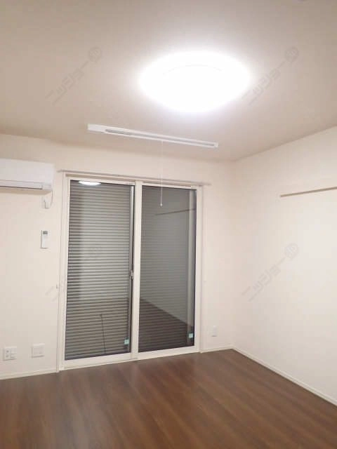 シャッター雨戸