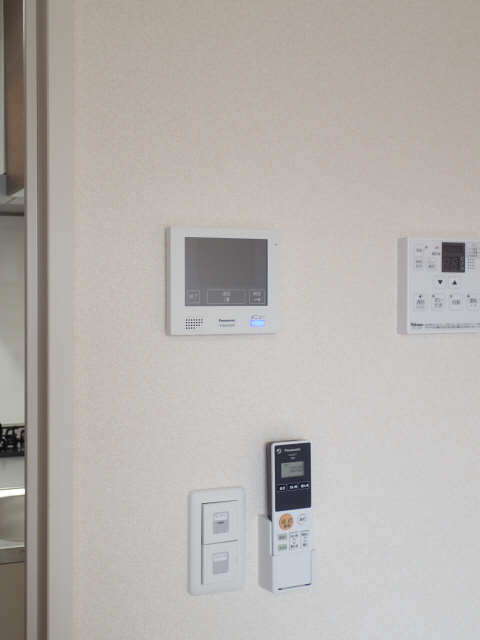 モニター付きインターホン