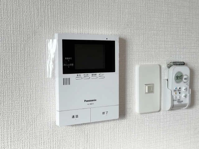 モニター付きインターホン