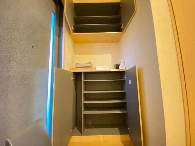 シューズBOX