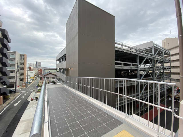 駐車場直結通路