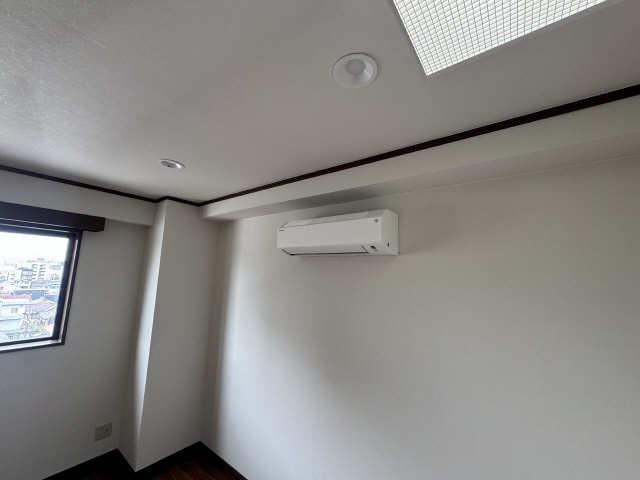 エアコン（西側洋室）