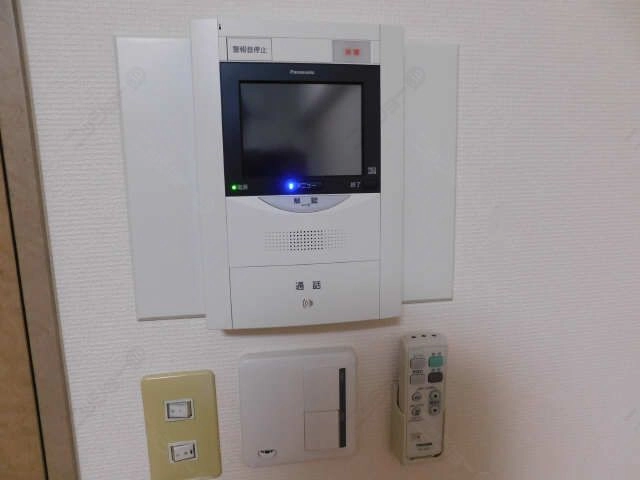 モニター付きインターホン