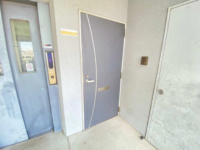 玄関ドア