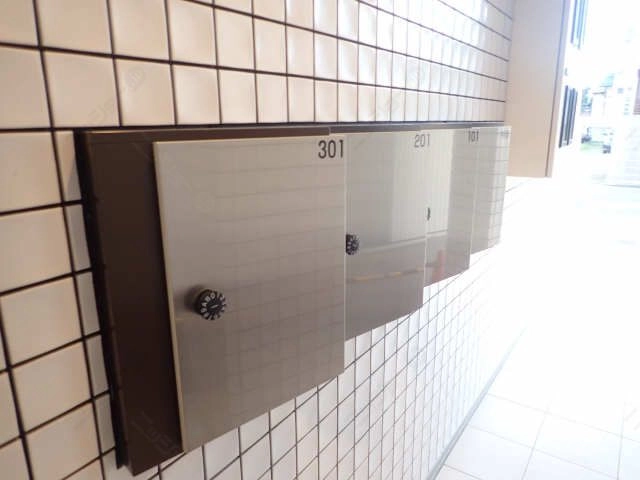 ダイヤルポスト