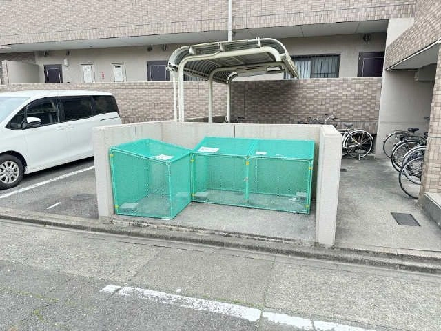ゴミ置場