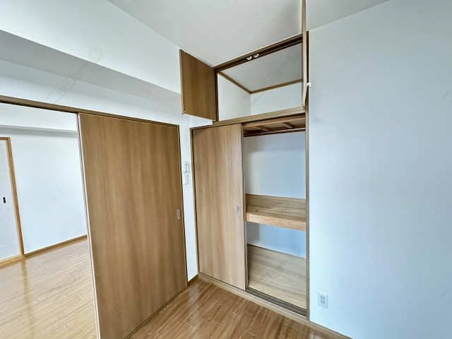 収納1