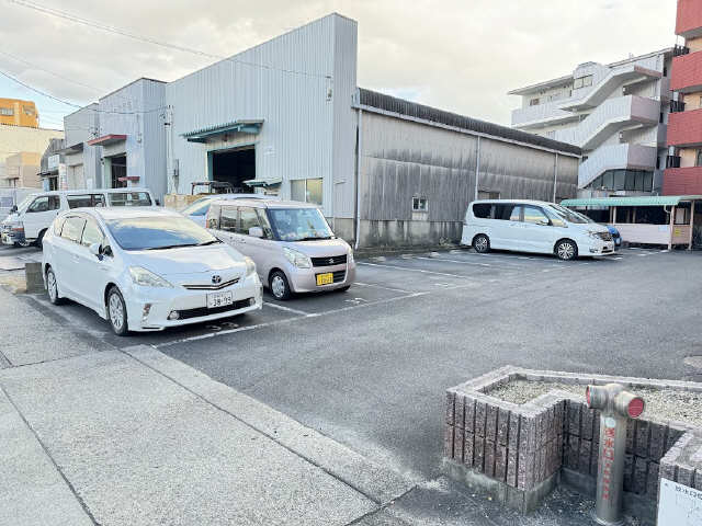 駐車場（屋外・北）