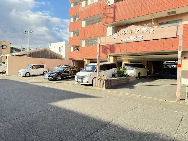 駐車場（屋外��・南）