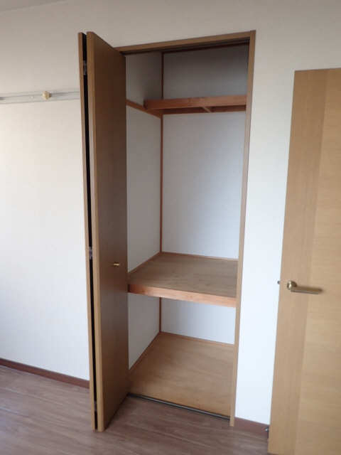 収納（北洋室）