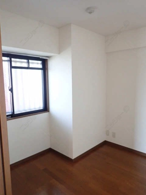 北東洋室