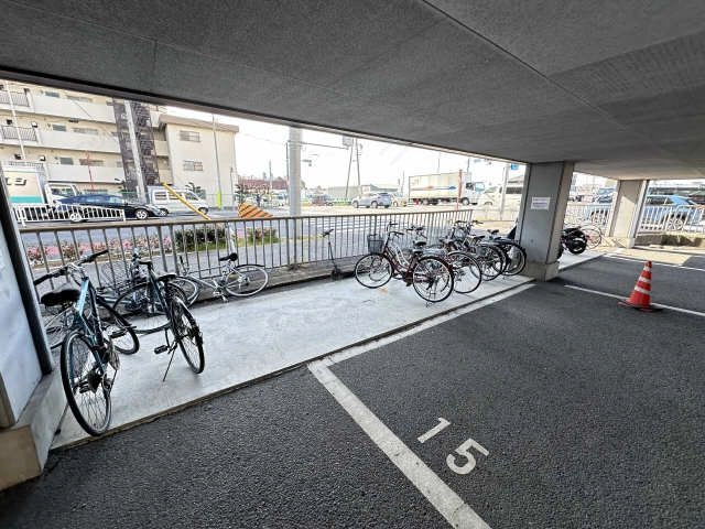駐輪場