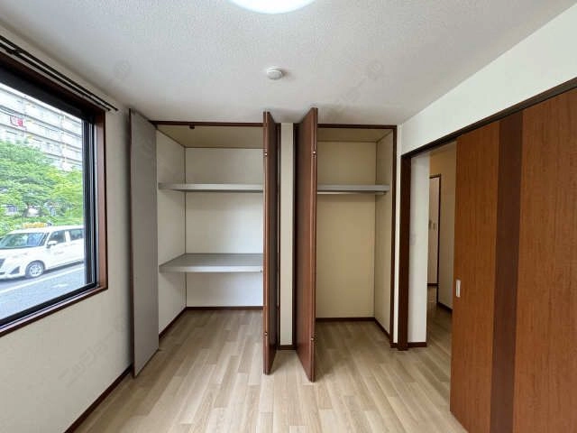 収納（西洋室）