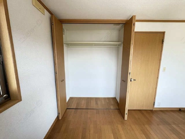 洋室（北）の収納