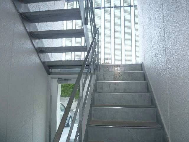 建物内階段