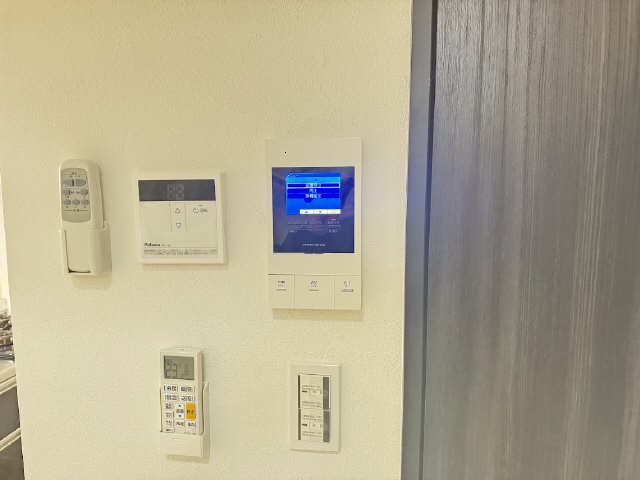 モニター付きインターホン