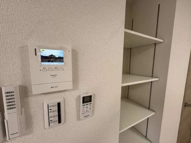 モニター付きインターホン