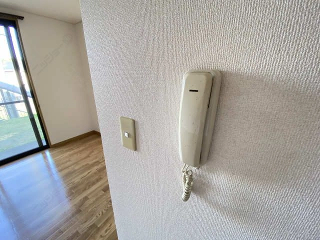 インターホン