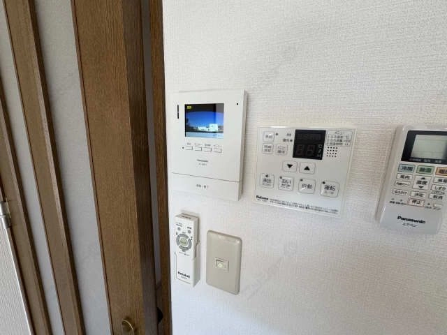 モニター付きインターホン