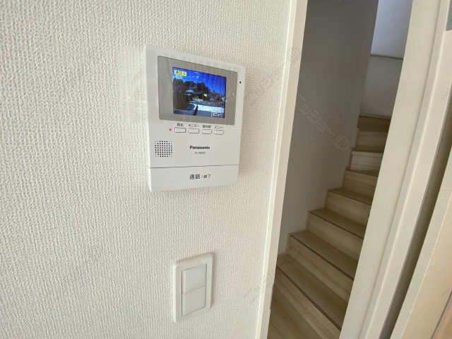 モニター付きインターホン