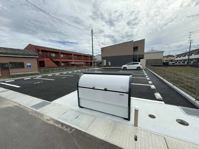 ゴミ捨て場