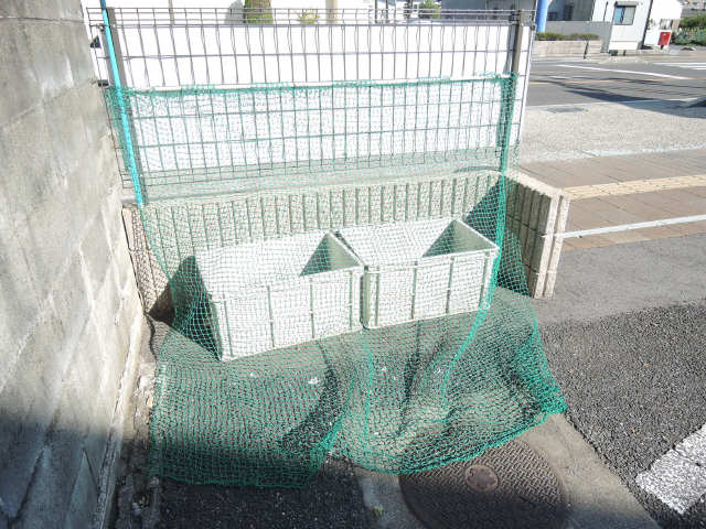 ゴミステーション