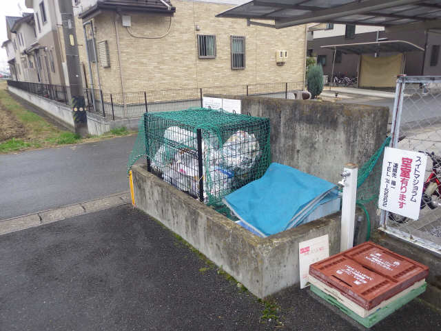 ゴミステーション