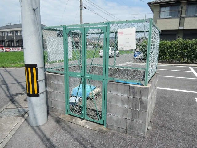 ゴミステーション